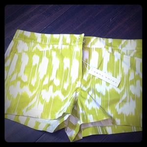 New with tags Trina Turk shorts. Lime and white